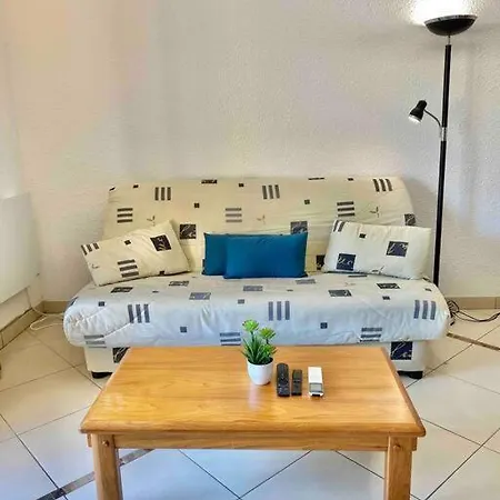 Hameau 4 Pax Plage Piscine * Saint-Raphael (Var)